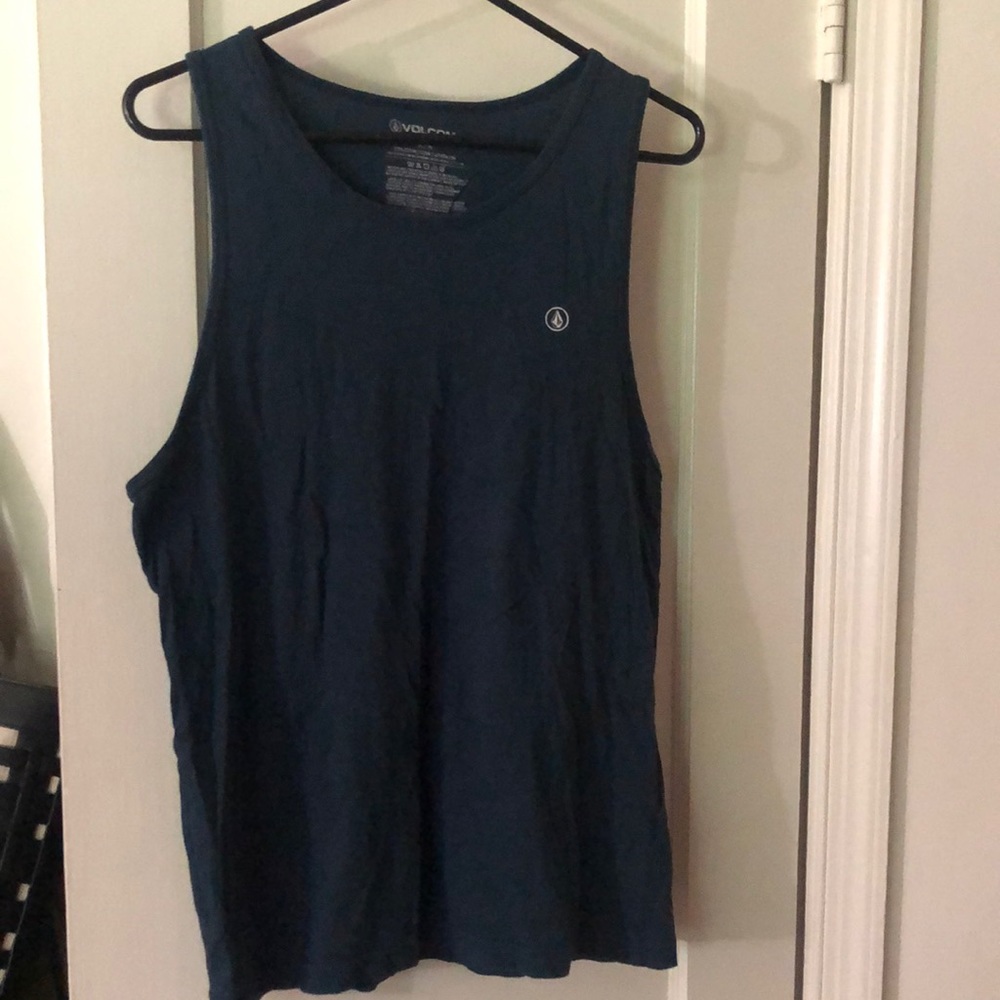 Men’s Volcom navy blue tank top
